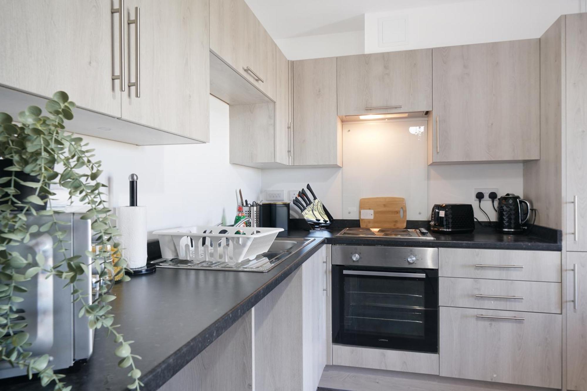 One And Two Bed Apartments Slough Near Heathrow Colnbrook Ngoại thất bức ảnh
