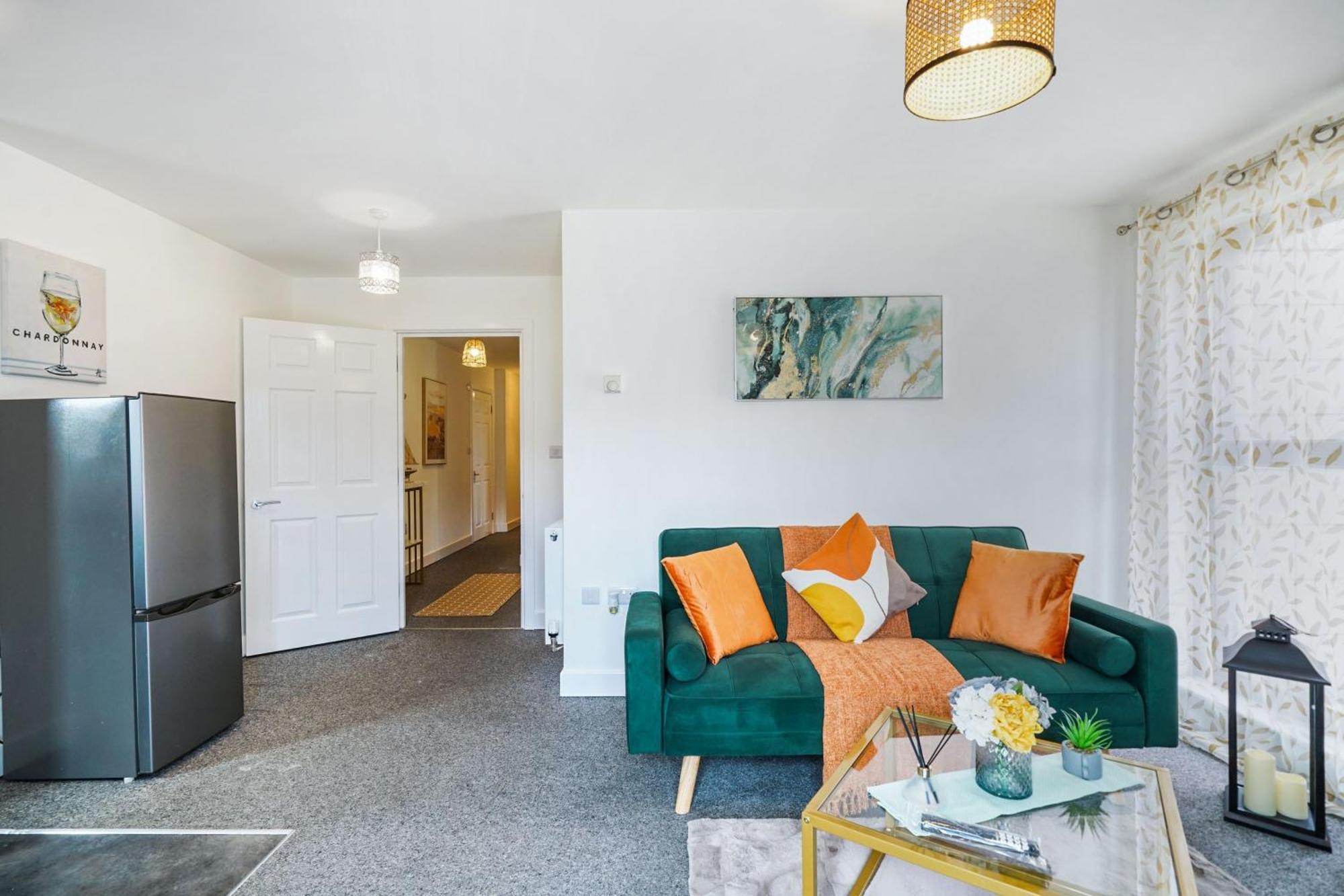 One And Two Bed Apartments Slough Near Heathrow Colnbrook Ngoại thất bức ảnh
