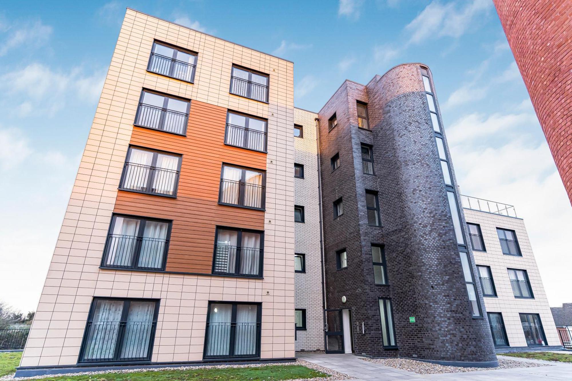 One And Two Bed Apartments Slough Near Heathrow Colnbrook Ngoại thất bức ảnh